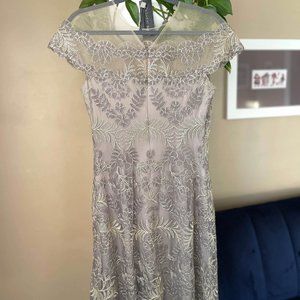 Tadashi Shoji women's beige & gold embroidered dress, semi formal size 6